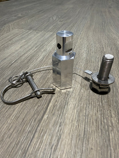 QUICK RELEASE PIN MOUNTS
