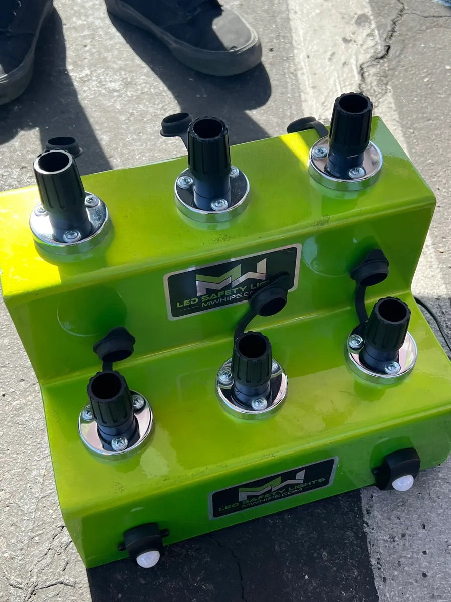 LOCKING COLLAR FOR BOAT WHIP STAND