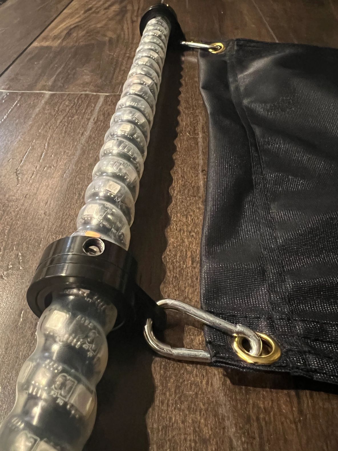 SWIVEL LED WHIP FLAG CLIPS - SINGLE WHIP - Mwhips