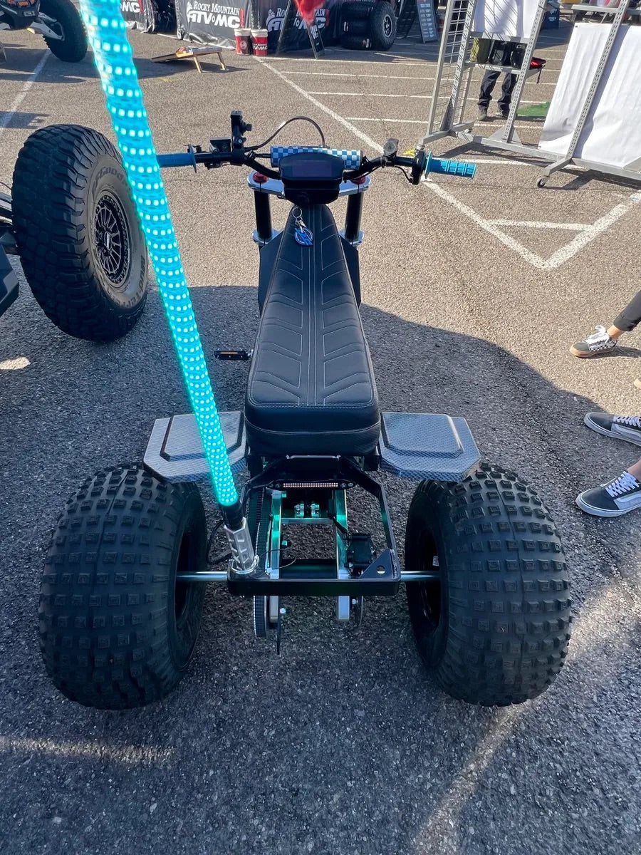 The MURRAY FREEDOM WHIP ON CART